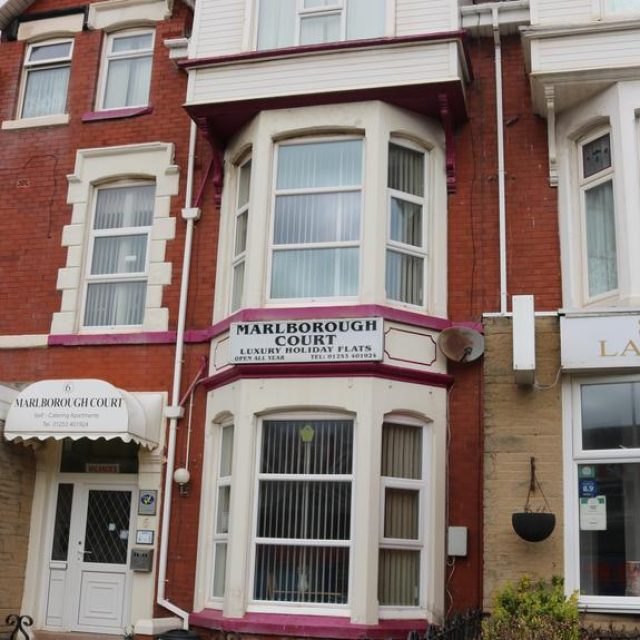 Marlborough Court Holiday Apartments Blackpool